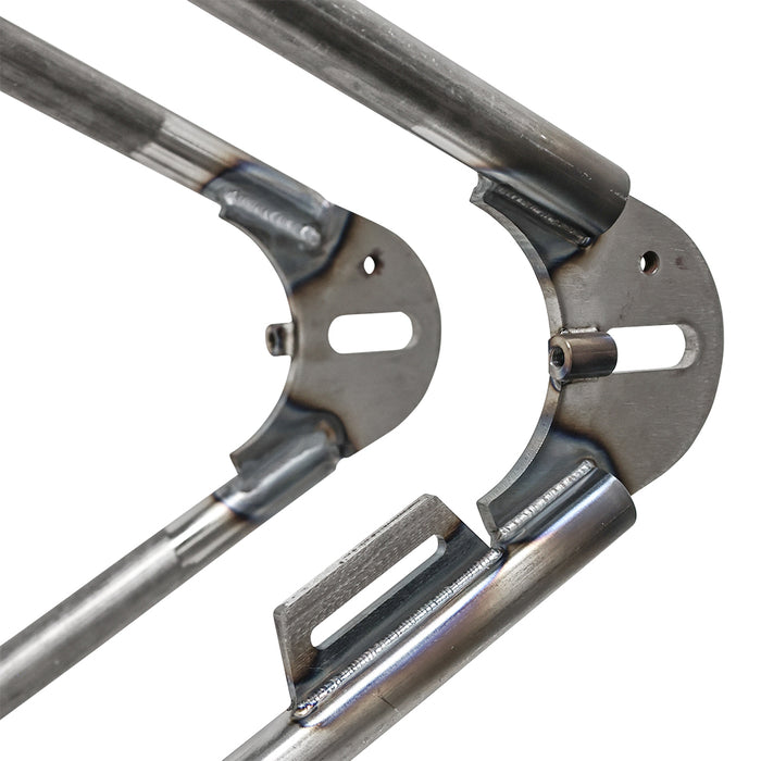 close up of sportster hardtail axle plates