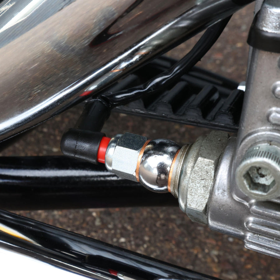 Goodridge - 7/16"-24 Banjo Bolt with Built-In  Brake Light Pressure Switch With Boot- Chrome